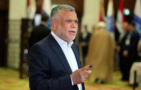 هادي العامري يدلي بصوته في الانتخابات العراقية