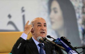 الرئيس الجزائري يتهم وزير الداخلية الفرنسي بـ'الكذب'