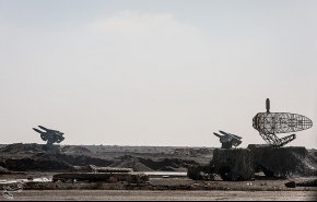 إيران..الجيش وحرس الثورة يطلقان غداً مناورة مشتركة 