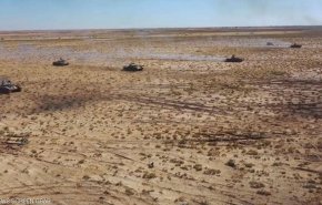 ليبيا.. قوات خليفة حفتر تجري مناورات عسكرية باسم 