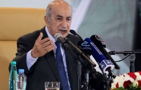 الرئيس الجزائري يحذر من خطر 'حروب الجيل الرابع' على بلاده!
