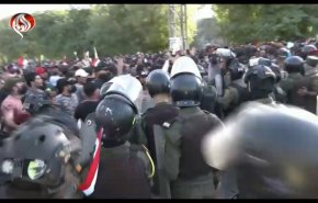 شاهد.. اعتصام في منطقة الخضراء ببغداد رفضاً لنتائج الإنتخابات 