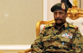البرهان يعفي سفراء رفضوا 