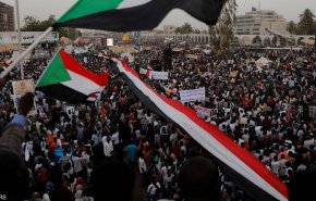 شاهد..نشطاء التواصل يكشفون دور 