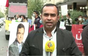 شاهد.. وقفة طلابية امام السفارة اللبنانية بطهران دعماً لقرداحي