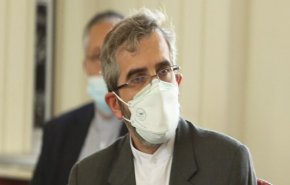 مساعد وزير الخارجية يجري محادثات هاتفية مع نظيره الصيني