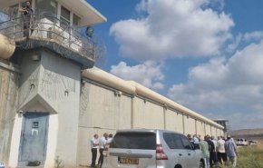 قوات القمع تقتحم سجن 'جلبوع' وتجري تفتيشات وحشية واستفزازية