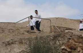 3 إصابات بهجوم لمستوطنين على قرية 'بورين' في نابلس