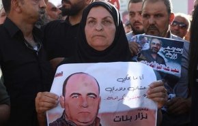 عائلة نزار بنات تسحب محاميها نهائيا من جلسات محاكمة قتلته