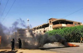 السودان.. قوات الأمن تفرّق بالغاز المسيّل للدموع تظاهرة ثانية اليوم