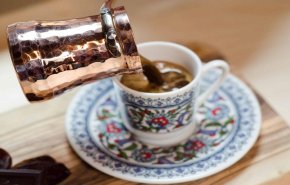 دراسة صادمة عن شرب فنجانين من القهوة يوميا!
