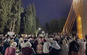 وقفة لطلبة الجامعة الأردنية تضامناً مع الأسرى في سجون الاحتلال