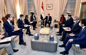 الرئيس المصري يلتقي وزيرة الدفاع الفرنسية

