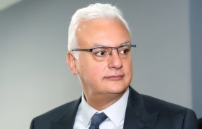وزير الاتصالات اللبناني ينفي خبر انقطاع انترنت أواخر الشهر الحالي