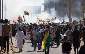 بالفيديو.. .السودان يتجه نحو دهاليز خطيرة