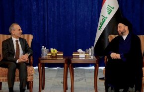 العراق.. الحكيم ورئيس الجبهة التركمانية يناقشان نتائج الإنتخابات