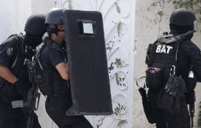 تونس.. تفكيك خلية إرهابية ضمت 20 عنصرا