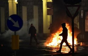  في دول أوروبية..مظاهرات ضد كورونا تسفر عن اعمال الشغب!