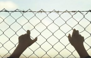 عوائل صغار المحكومين في البحرين تنوي تقديم شكاوي بعد انقطاع اتصال أبنائهم 