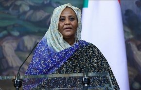إتهام من العيار الثقيل توجهه الخارجية السودانية السابقة لقادة الإنقلاب 