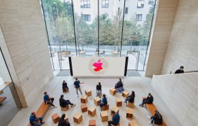 'Apple' توقف مبيعاتها مؤقتاً في تركيا