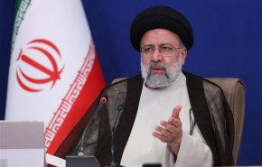 رئيسي يوجه باستمرار التطعيم ضد كورونا لتحقيق الوضع المطلوب في البلاد