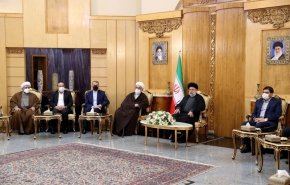 الرئيس الايراني: نعطي الأولوية للتعاون مع دول الجوار والمنطقة