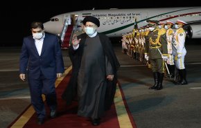 الرئيس الإيراني: بحثنا تعزيز العلاقات مع القادة في قمة منظمة إيكو 
