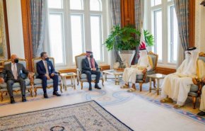 أمير قطر يبحث مع ولي عهد الأردن تعزيز العلاقات الثنائية