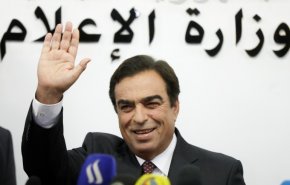 بالفيديو.. قرداحي من وزير للحكومة الى وزير للوطن