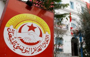 اتحاد الشغل في تونس يدعو لاجراء انتخابات مبكرة
