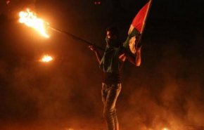 مفرقعات نارية وإرباك ليلي ضد الاحتلال الاسرائيلي في 'جبل المكبر'