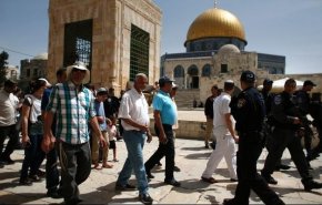 خلال نوفمبر الماضي.. 22 اقتحامًا للأقصى و47 منع أذان في المسجد الإبراهيمي