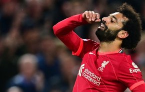 محمد صلاح يشعل ازمة حول شرب الخمور ودار الإفتاء ترد