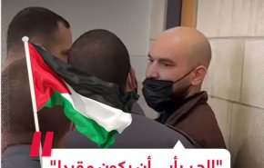 بالفيديو...تفاعل نشطاء التواصل مع قصيدة الأسير كممجي