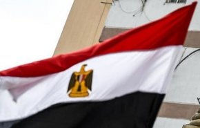 بالصورة.. استخراج كنز ضخم من أسفل عقار سكني في مصر