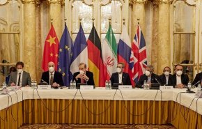 مفاوضات فيينا والضغوط المحيطة بها 
