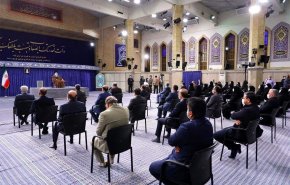 قائد الثورة: السيدة زينب (س) جسدت عظمة القوة الروحية والفكرية للمرأة عبر التاريخ