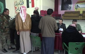 استمرار عمليات التسوية الخاصة بأبناء دير الزور في مركز البوكمال السورية
