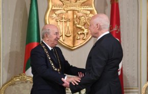 الجزائر تحسم خياراتها: مع تونس... أيا كان الربان