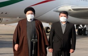 الرئيس رئيسي يزور يزد في اطار جولاته التفقدية للمحافظات الايرانية