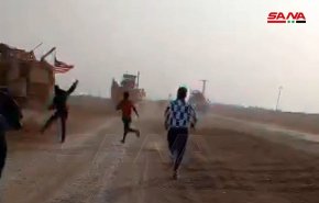 سوريا.. أهالي الصالحية وتل الذهب بريف الحسكة يعترضون رتلين للاحتلال