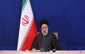 الرئيس الايراني يؤكد على ضرورة الاستمرار باتباع البروتوكولات الصحية