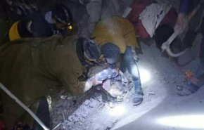 شاهد: 3 شهداء و7 جرحى جراء غارات جوية لتحالف العدوان على المحويت