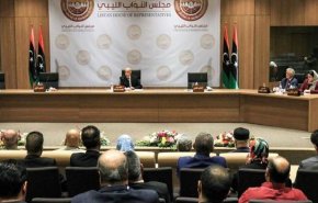 ليبيا.. لجنة بالبرلمان توصي بوضع خارطة طريق دستورية للانتخابات
