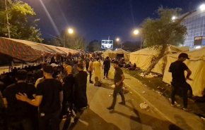 العراق.. لجنة التظاهرات تتعهد بالانسحاب من ساحات الاعتصام قريبا