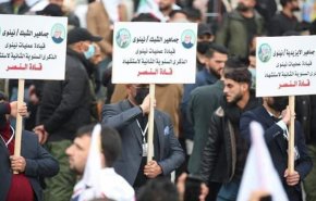 بالفيديو والصور.. حشود جماهيرية مكثفة وسط بغداد لإحياء ذكرى استشهاد قادة النصر 