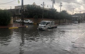 شاهد..البصرة تغرق في الأمطار!
