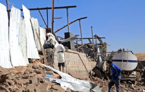 طيران العدوان السعودي يشن غارات على الأحياء السكنية في صنعاء