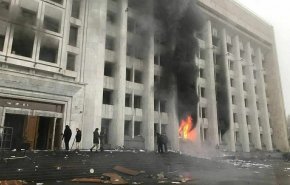 كازاخستان..مسلحون يحاصرون مستشفيين رئيسيين في ألما آتا